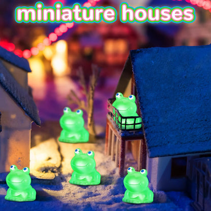 100 Pcs Frogs Miniature Figurines Animals Glow in The Dark Tiny Frogs for Garden Landscape